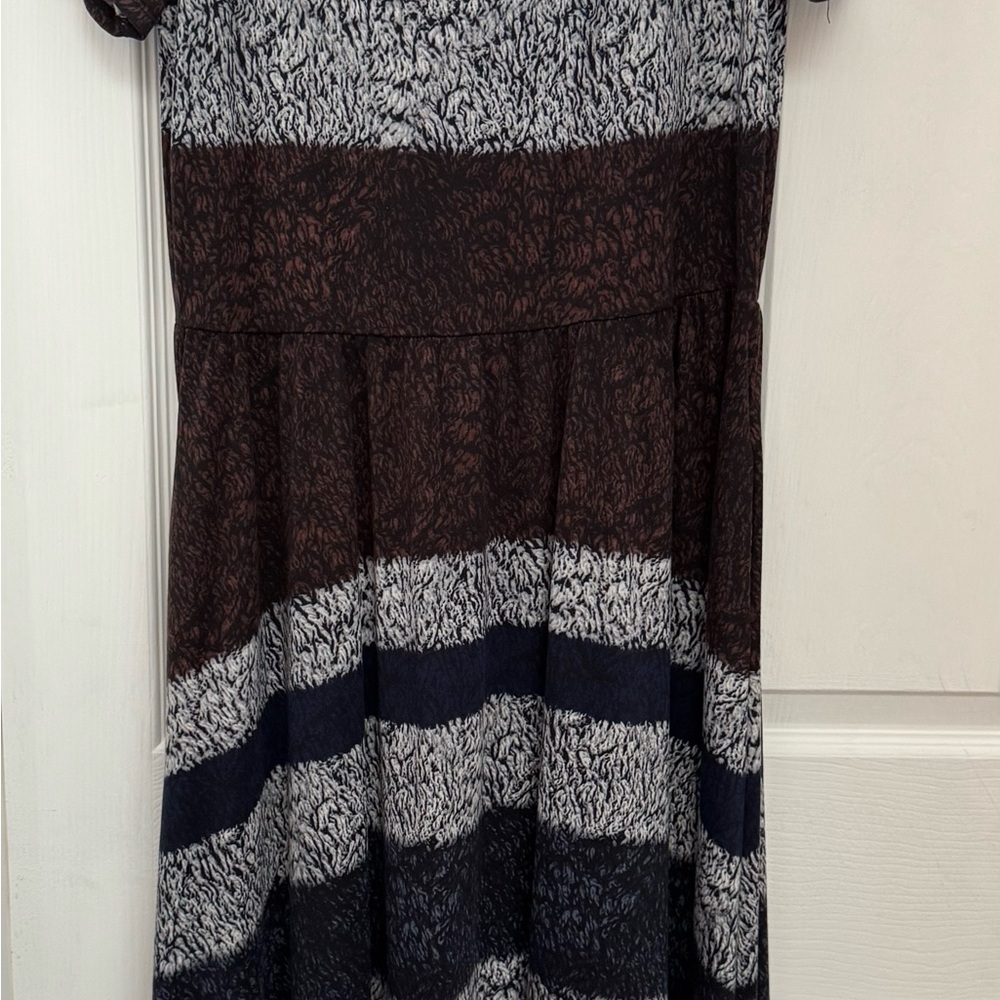 LuLaRoe Riley long dress with pockets. Black and Gray Textured New without tags